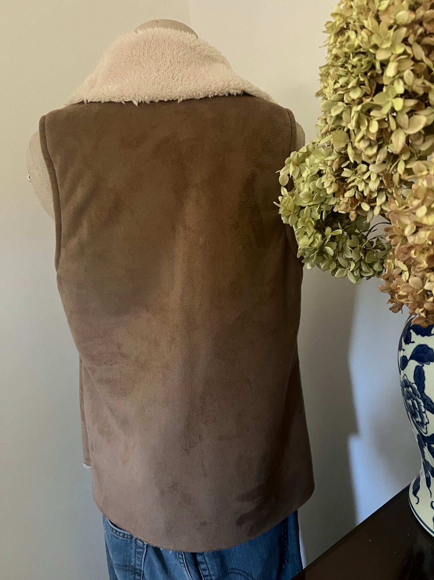 Vintage Lauren Ralph Lauren Women's Faux Sherpa Vest